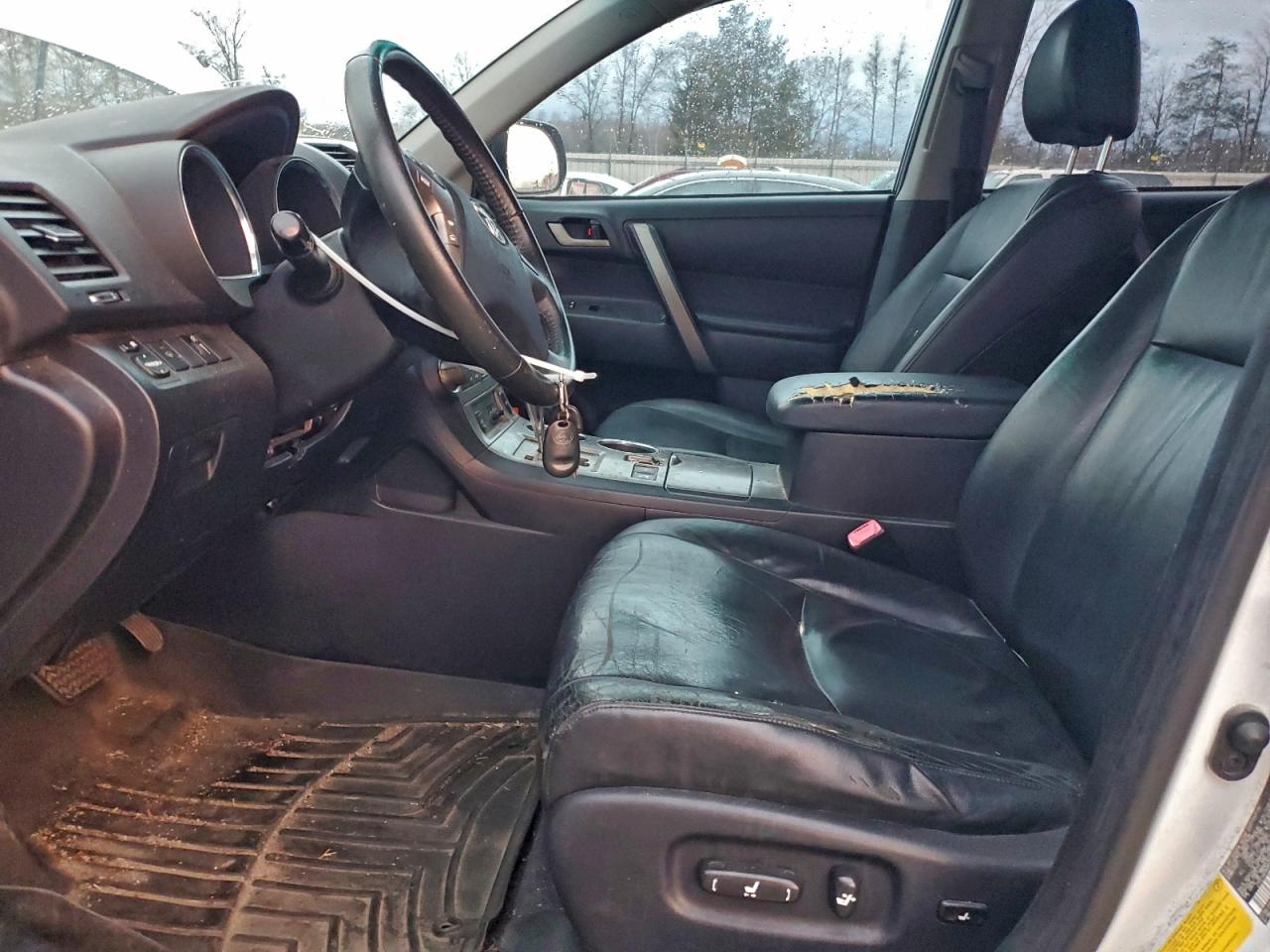 2009 TOYOTA HIGHLANDER SPORT photo 7