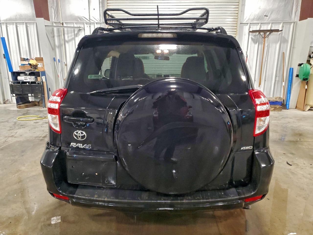 2012 TOYOTA RAV4 photo 6