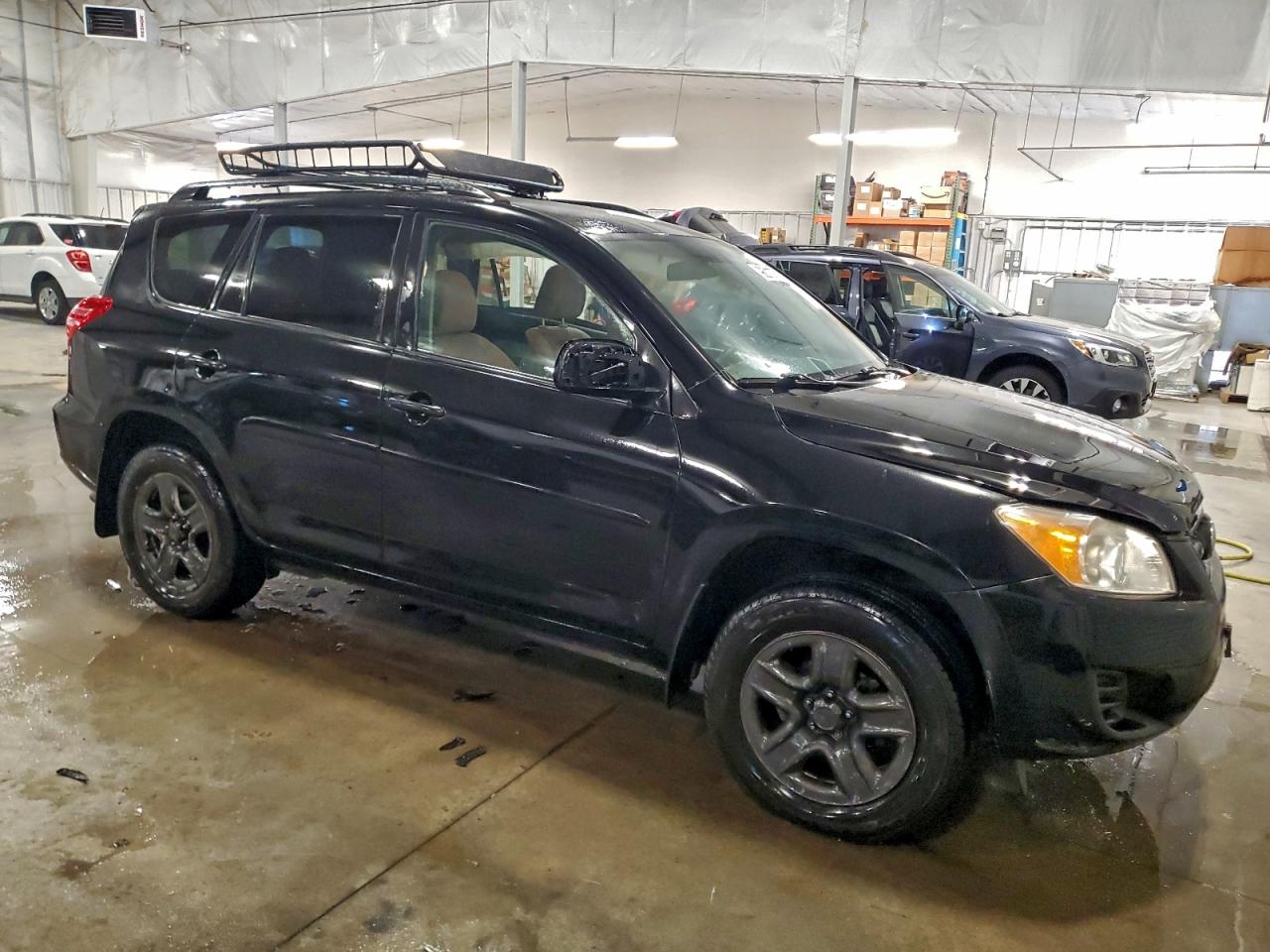 2012 TOYOTA RAV4 photo 4