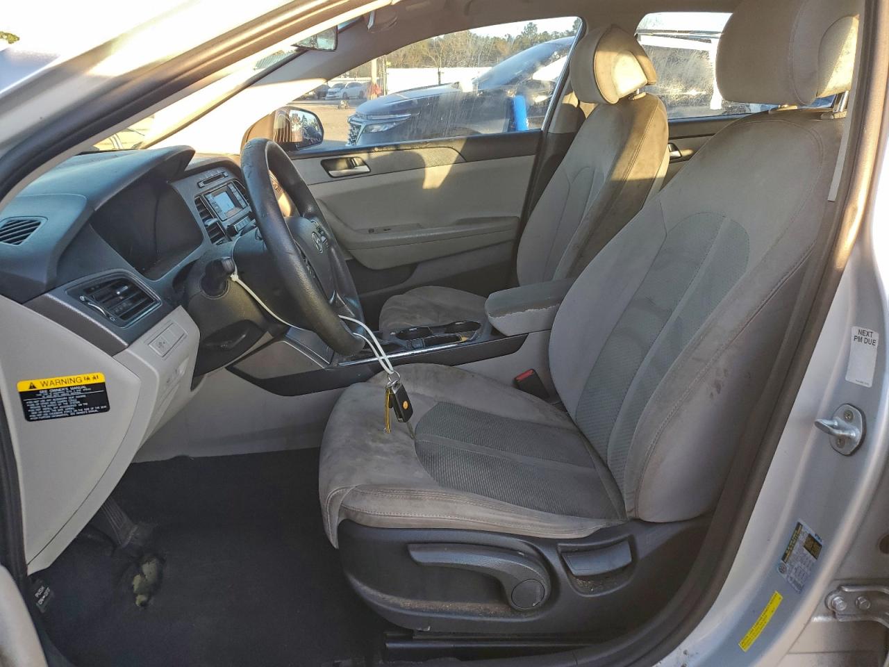 2017 HYUNDAI SONATA SE photo 7