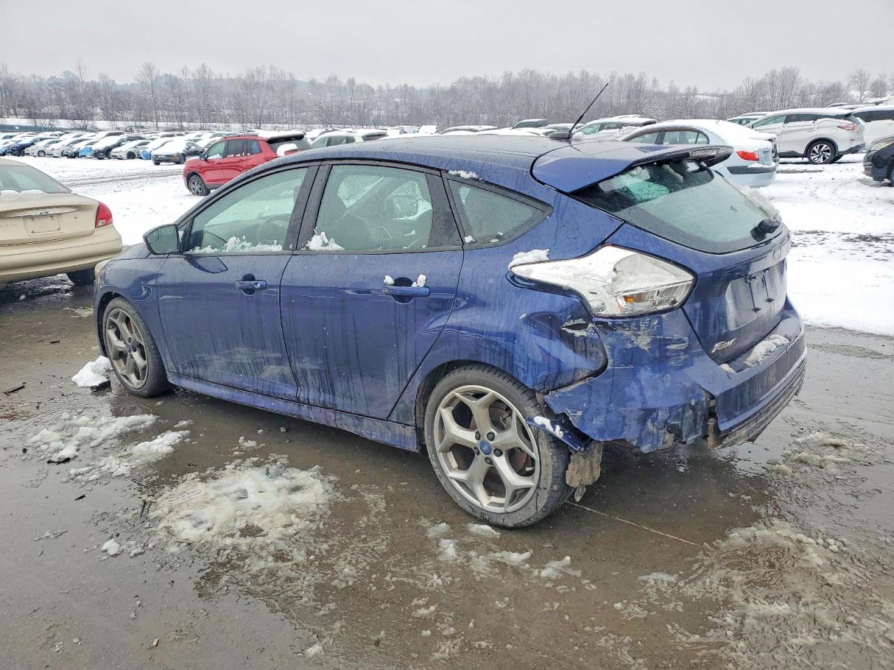 2017 FORD FOCUS ST photo 2