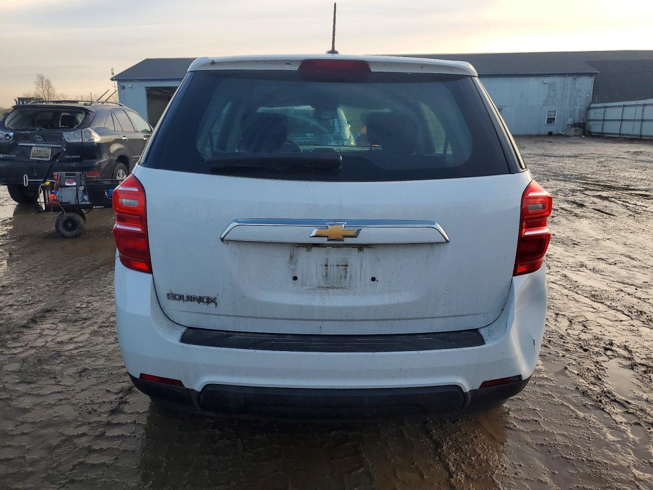 2017 CHEVROLET EQUINOX LS photo 6