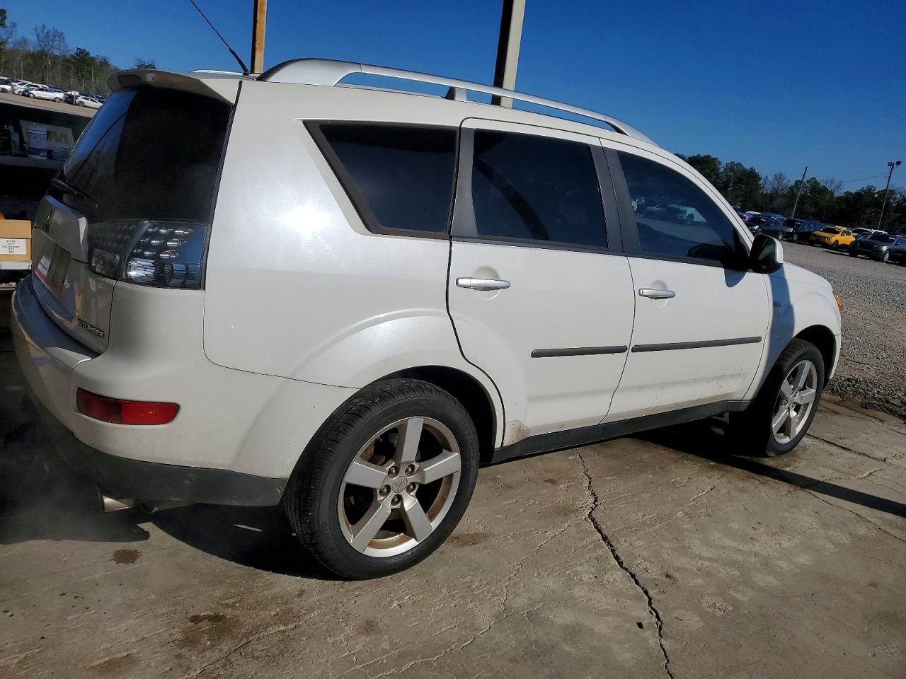 2007 MITSUBISHI OUTLANDER XLS photo 3