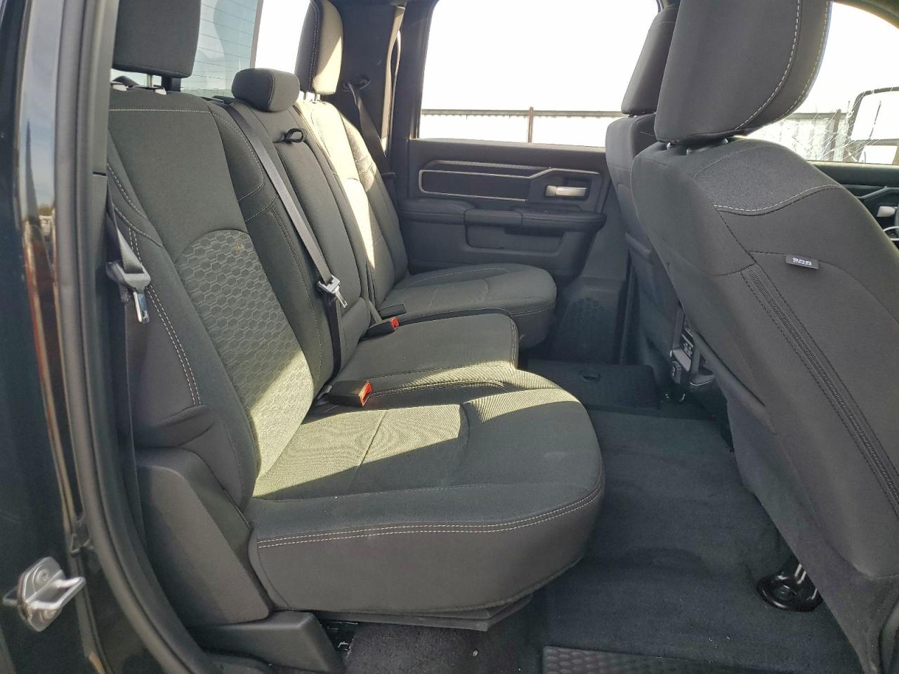 2025 RAM 2500 BIG HORN photo 10