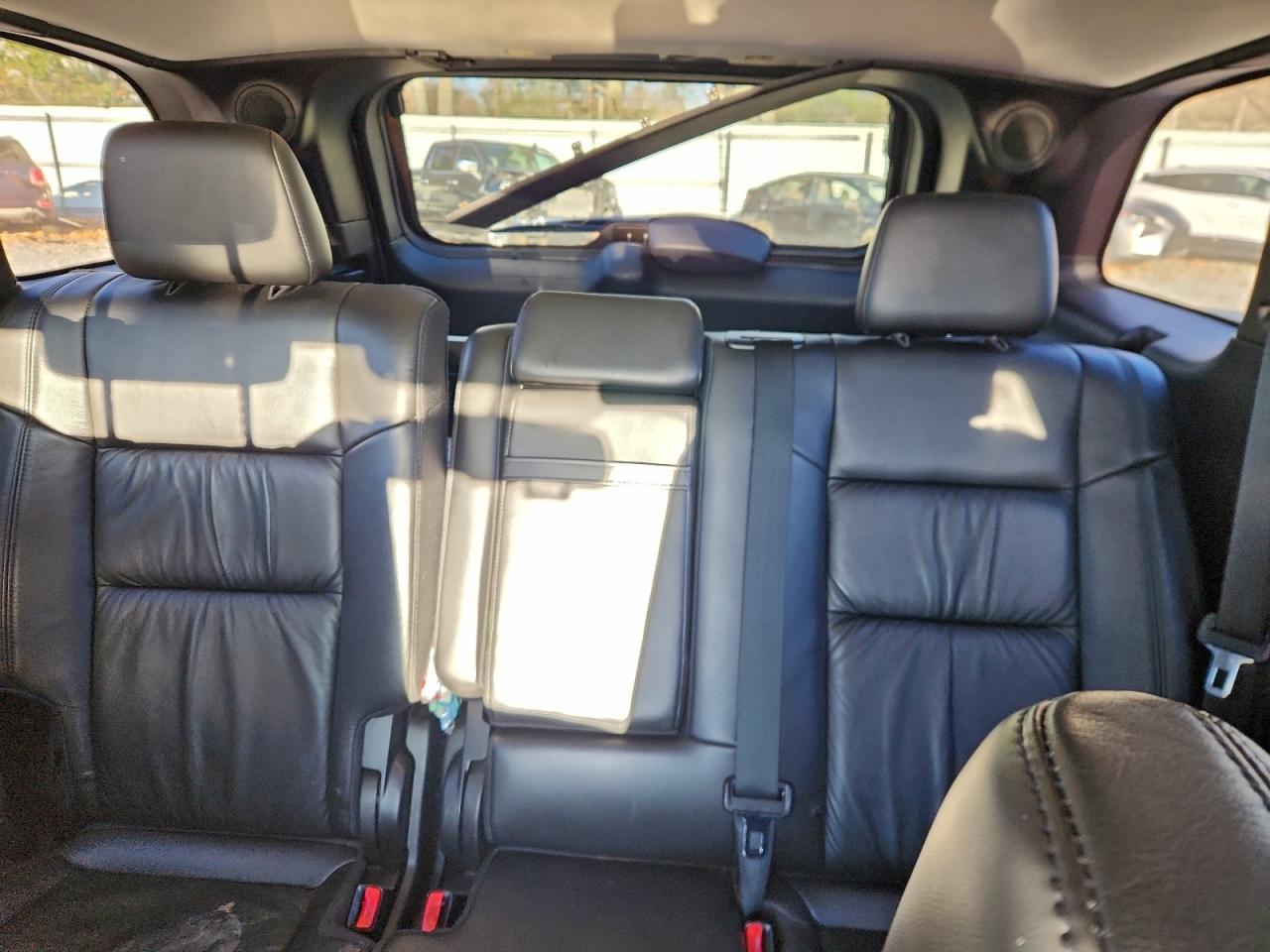 2011 JEEP GRAND CHEROKEE LAREDO photo 10