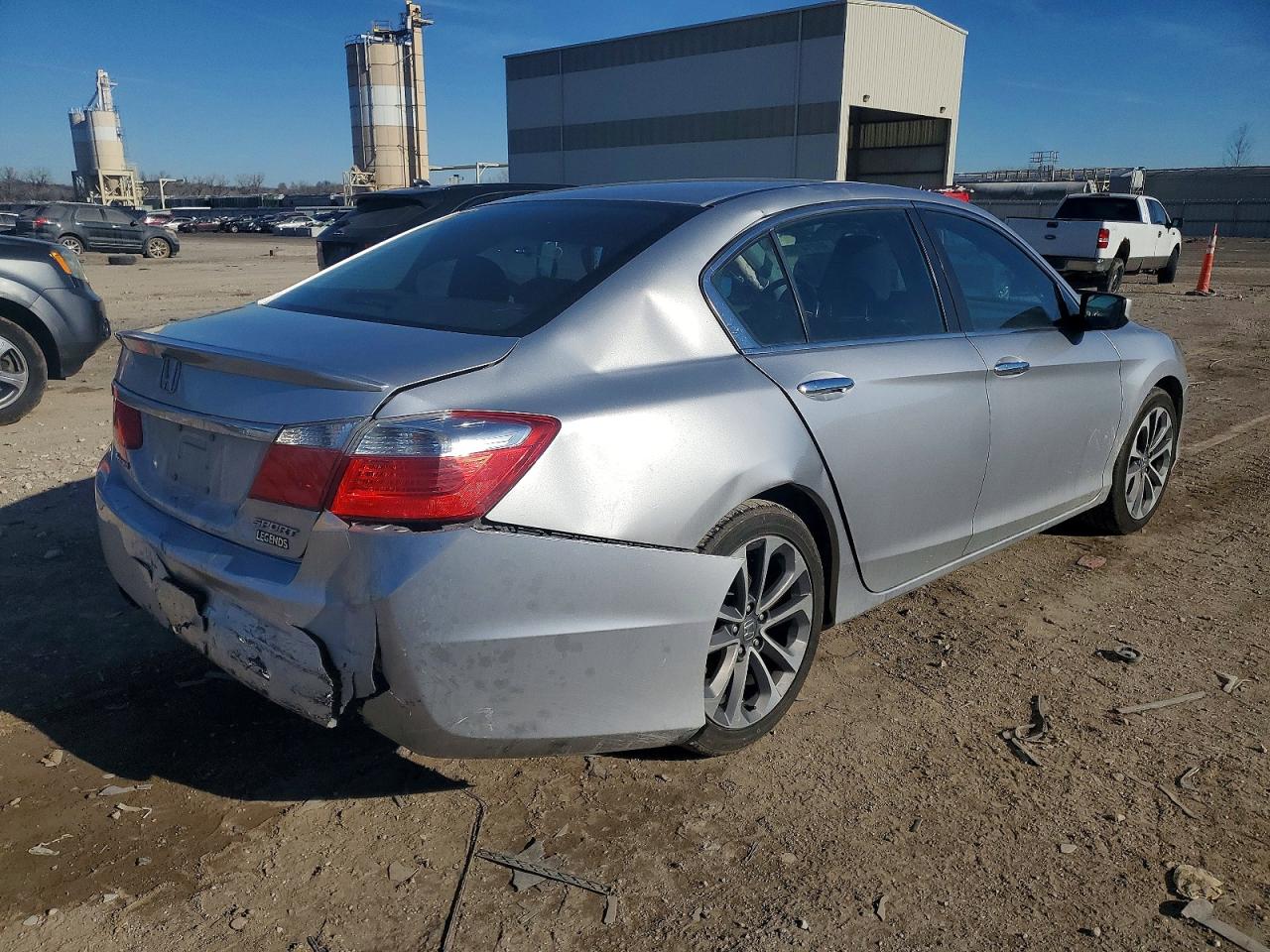 2015 HONDA ACCORD SPORT photo 3