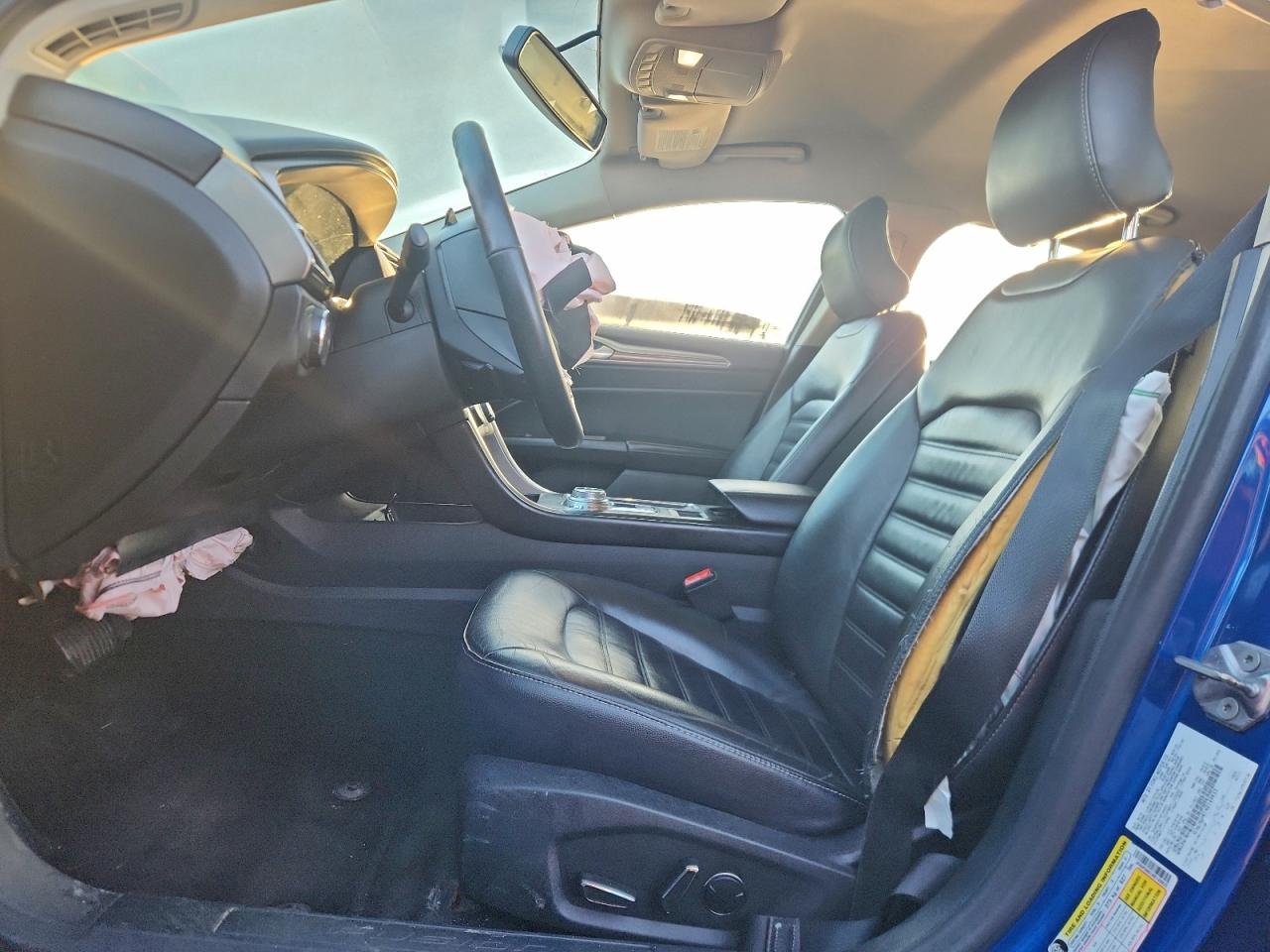 2017 FORD FUSION SE photo 13
