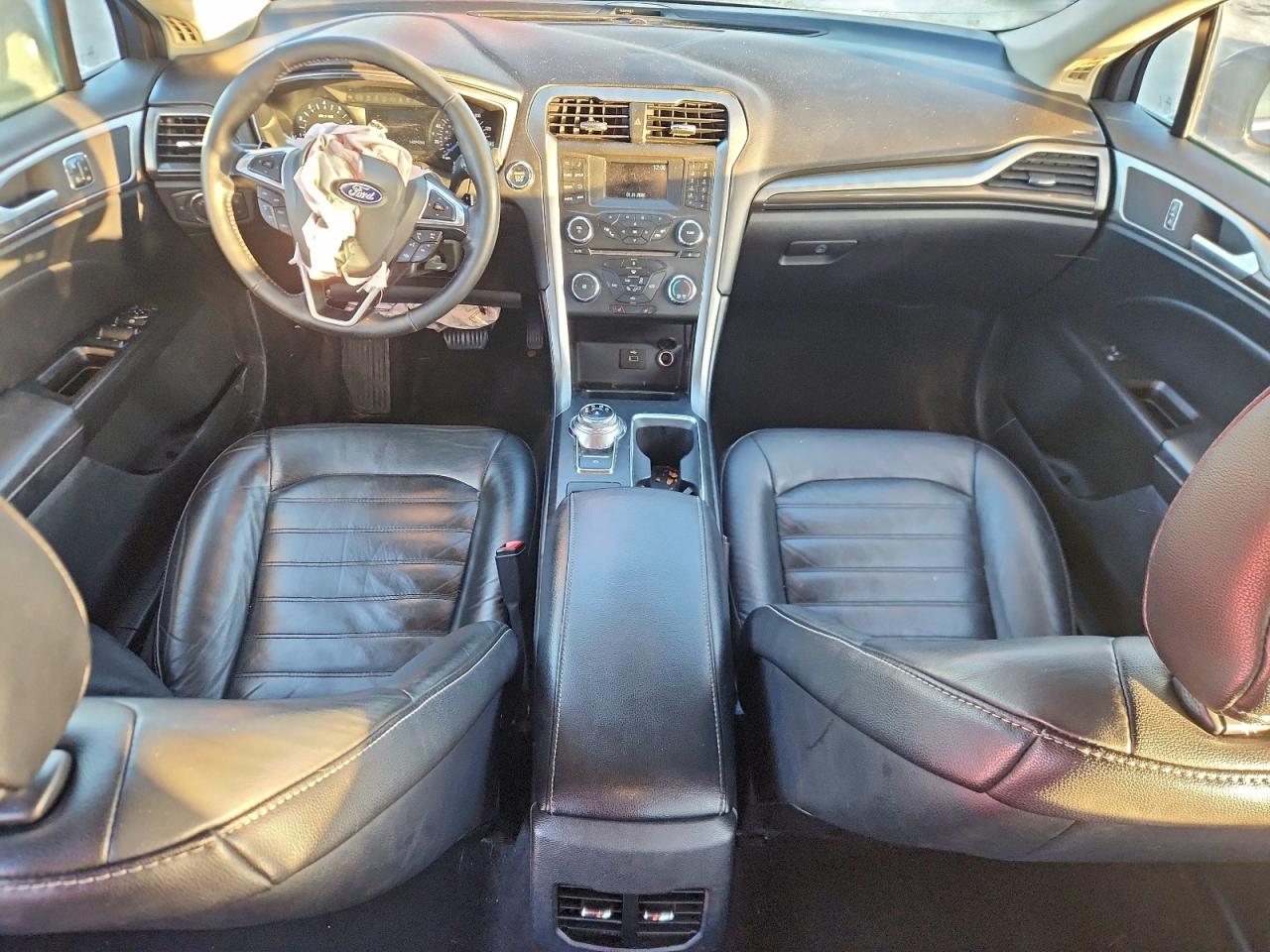 2017 FORD FUSION SE photo 15