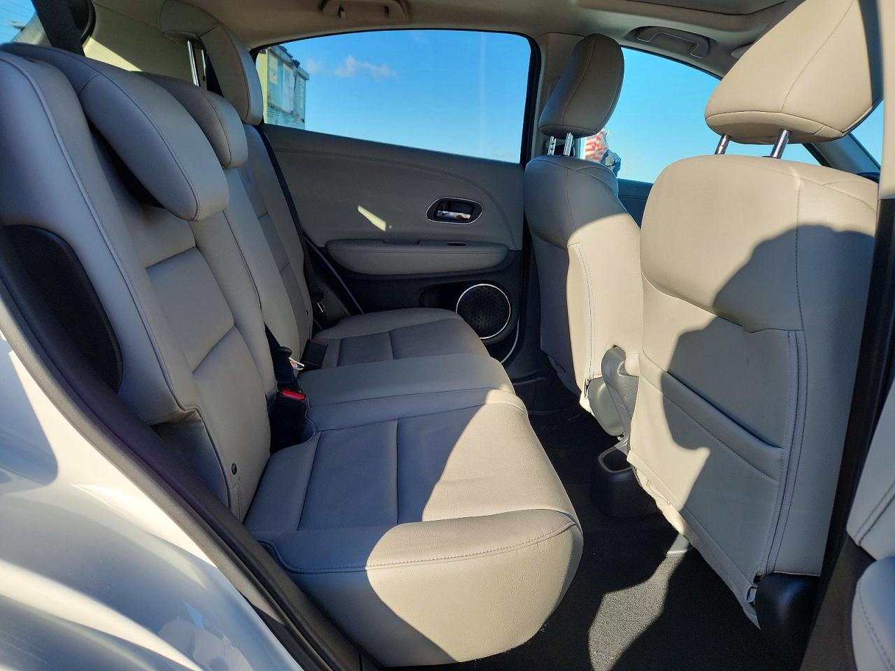 2016 HONDA HR-V EXL photo 11