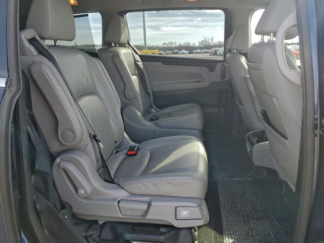 2019 HONDA ODYSSEY TOURING photo 11