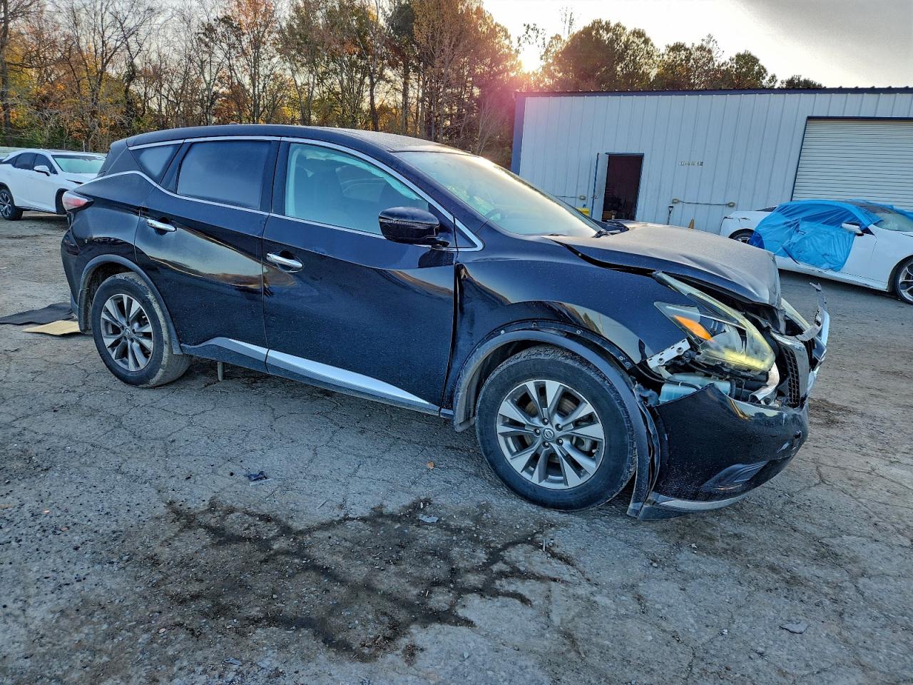 2018 NISSAN MURANO S photo 4