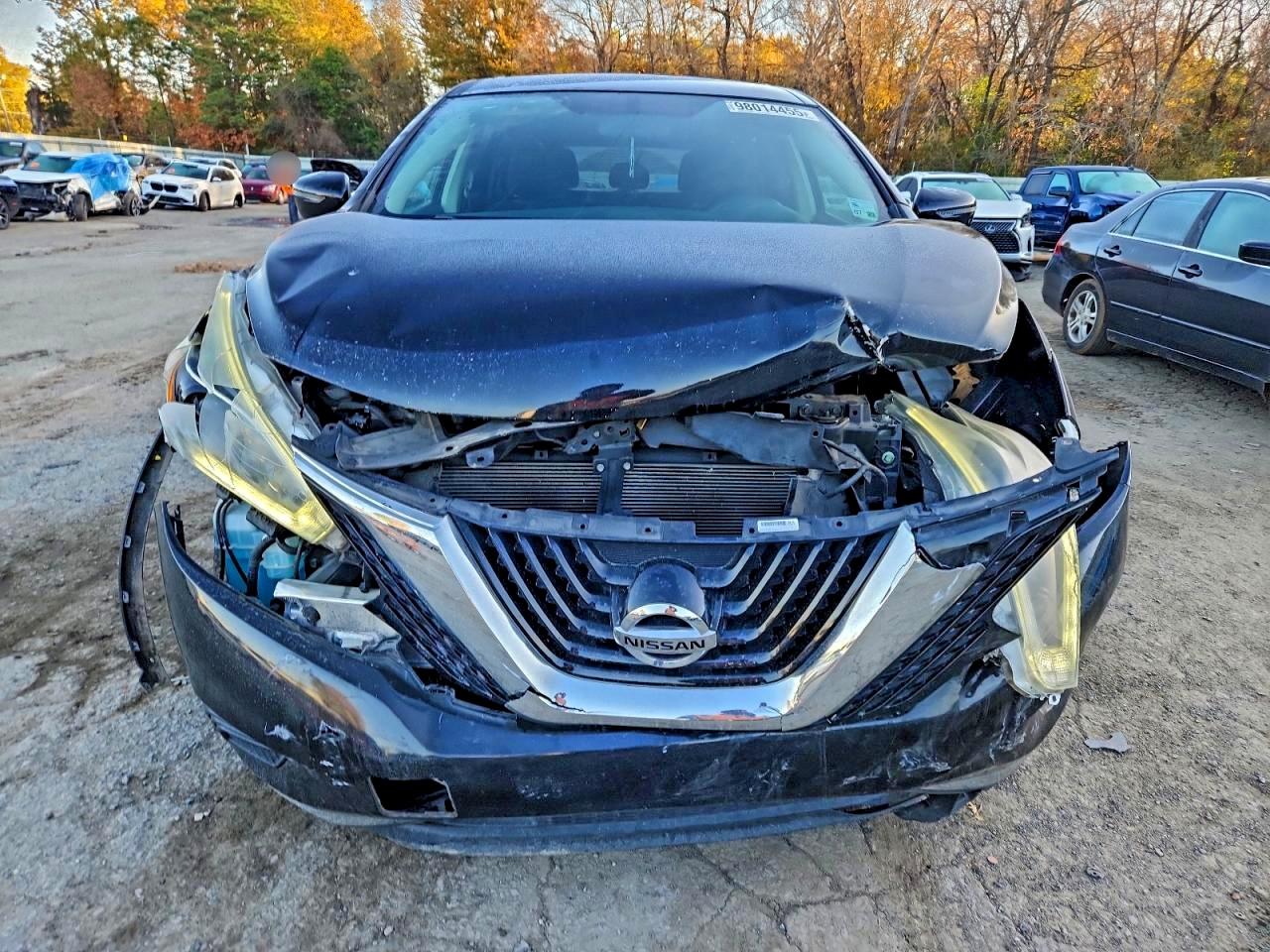 2018 NISSAN MURANO S photo 5