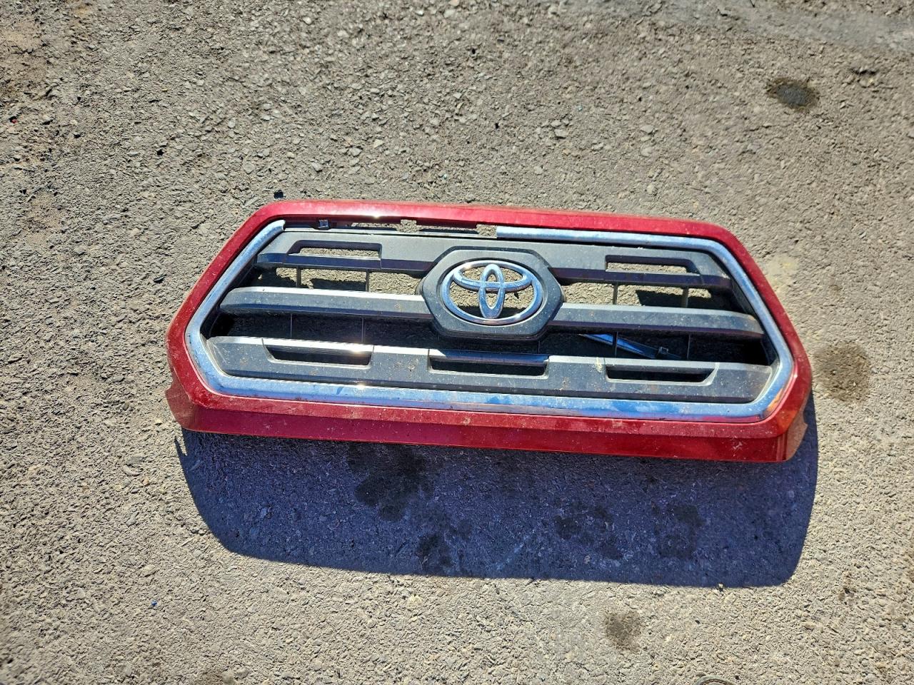 2017 TOYOTA TACOMA LIMITED photo 12