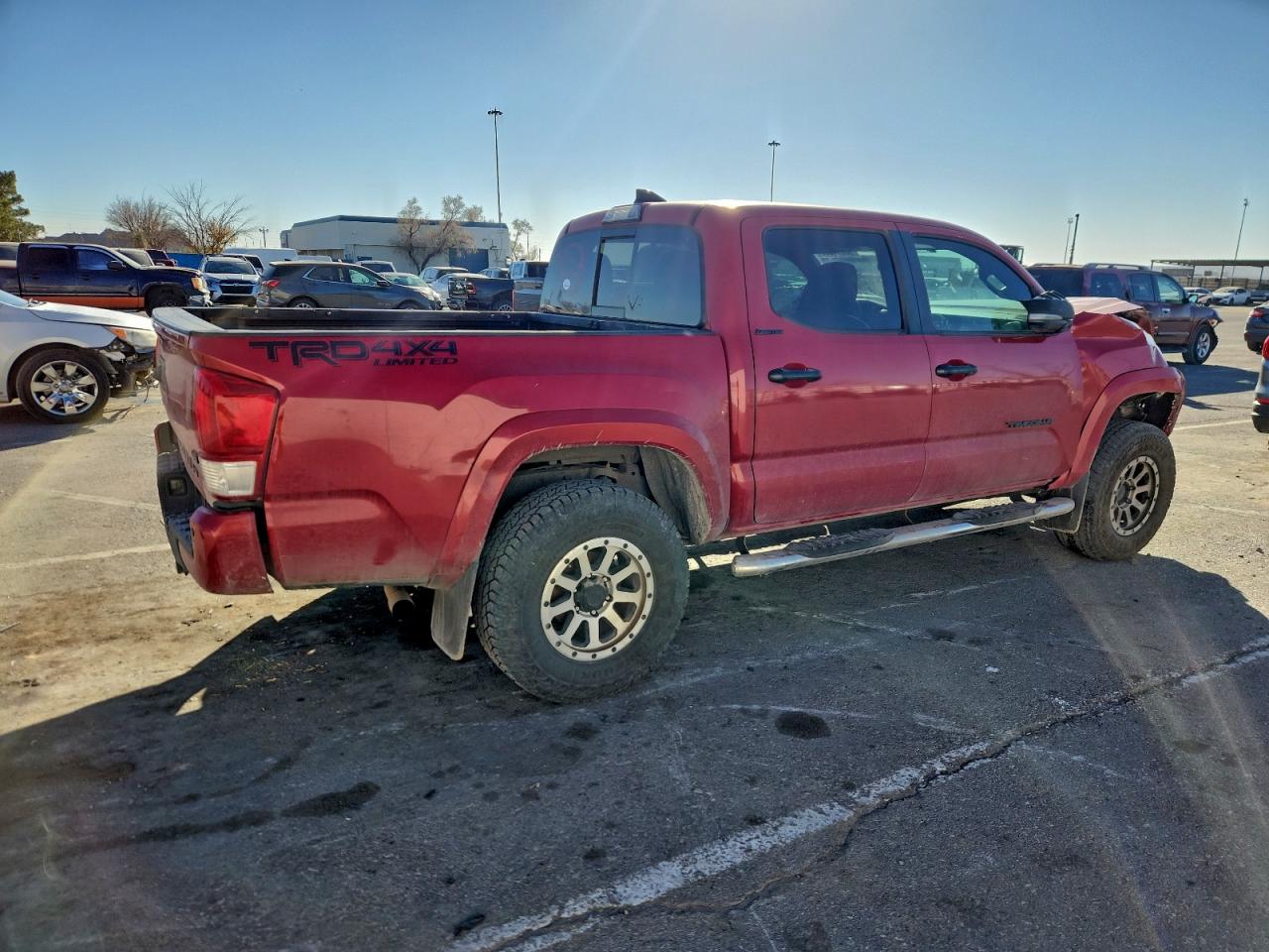 2017 TOYOTA TACOMA LIMITED photo 3