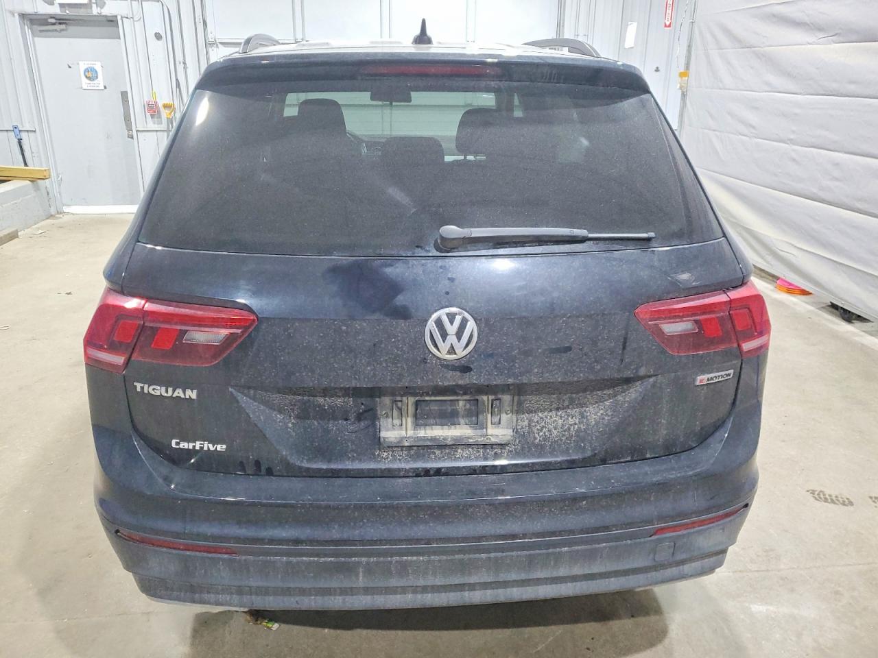 2021 VOLKSWAGEN TIGUAN S photo 6