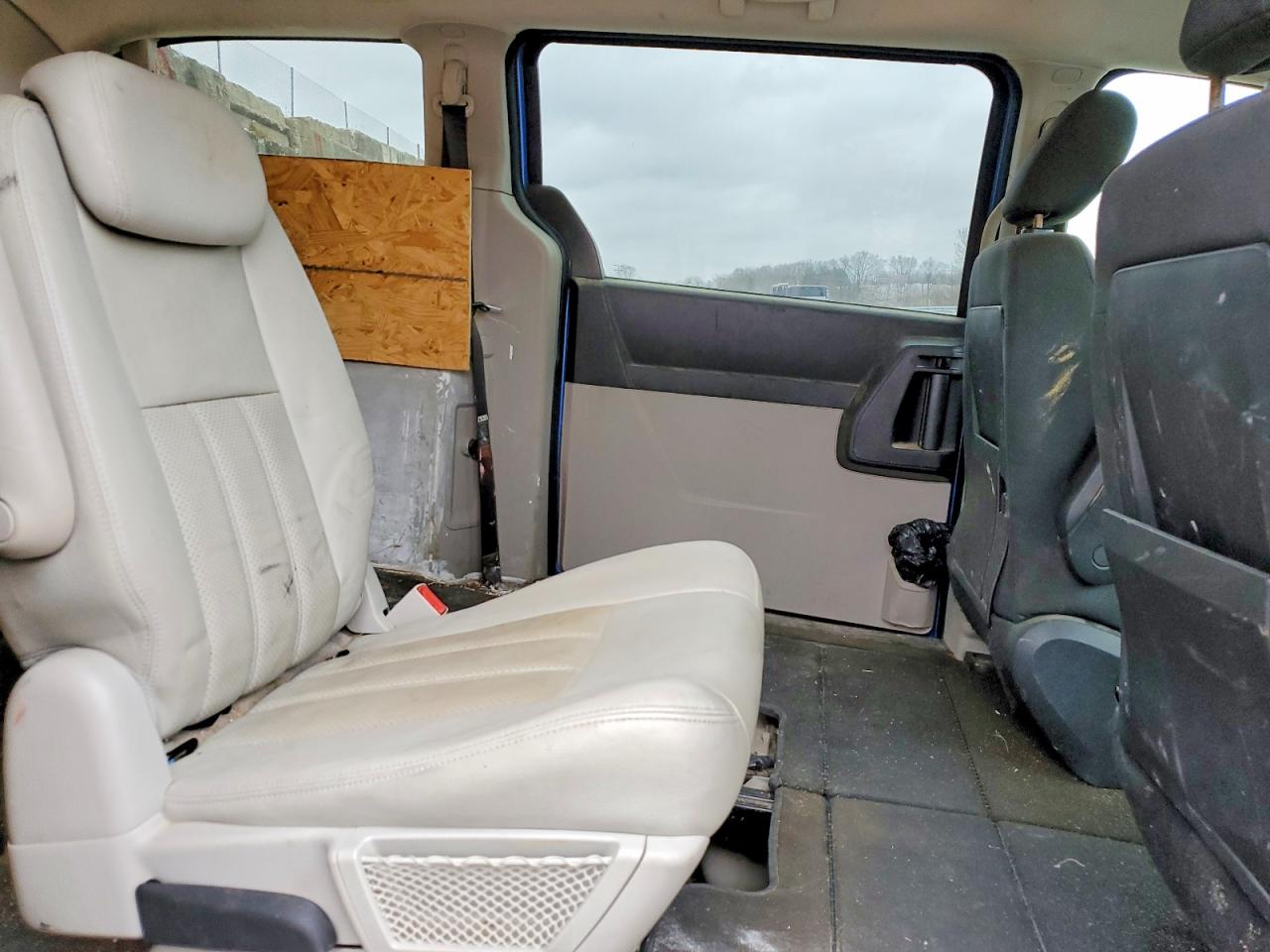 2008 DODGE GRAND CARAVAN SE photo 11