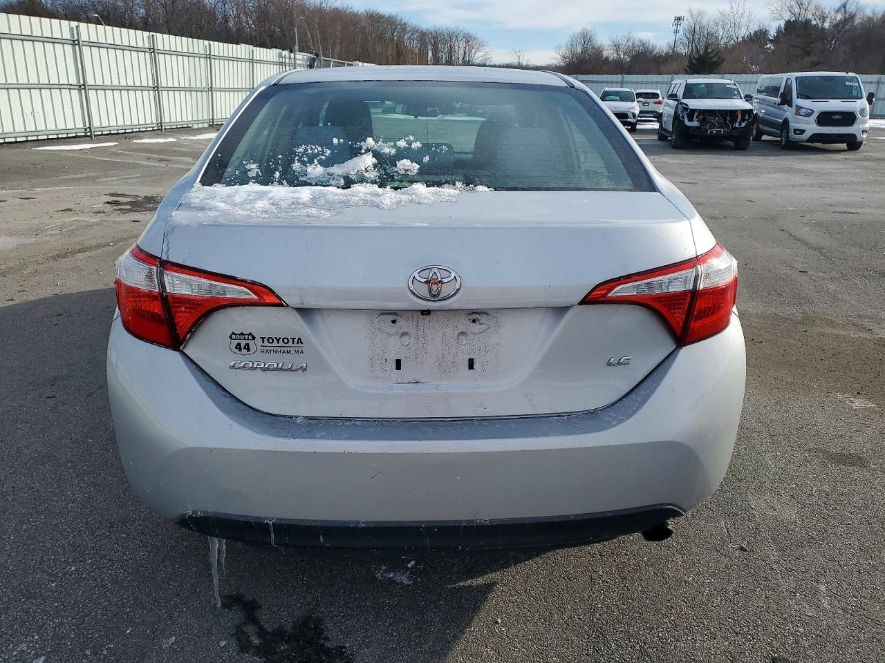 2015 TOYOTA COROLLA L photo 6