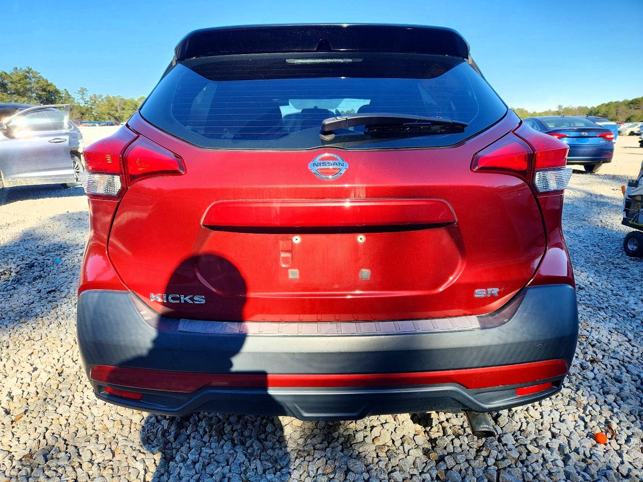 2018 NISSAN KICKS S photo 6