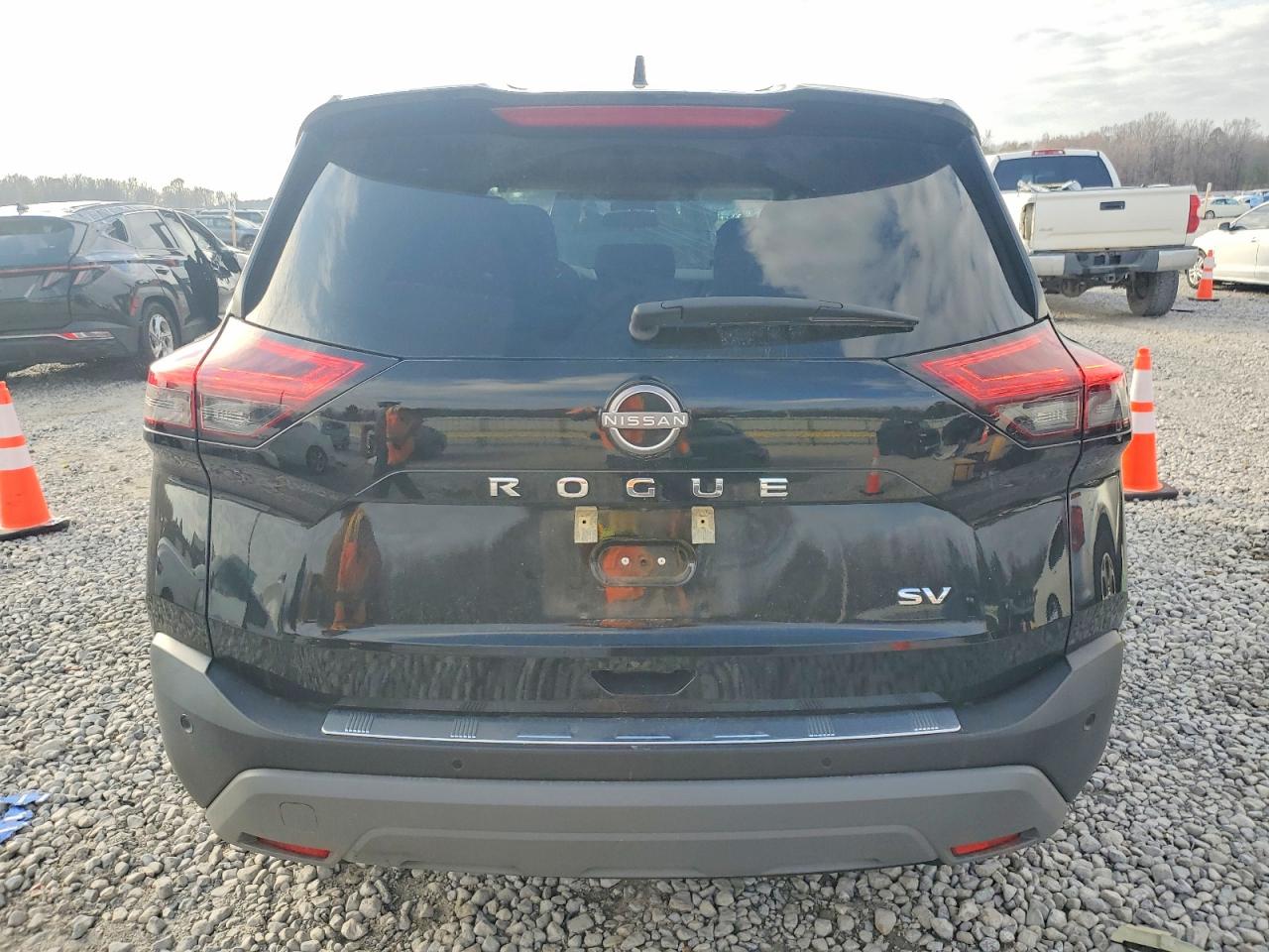 2023 NISSAN ROGUE SV photo 6