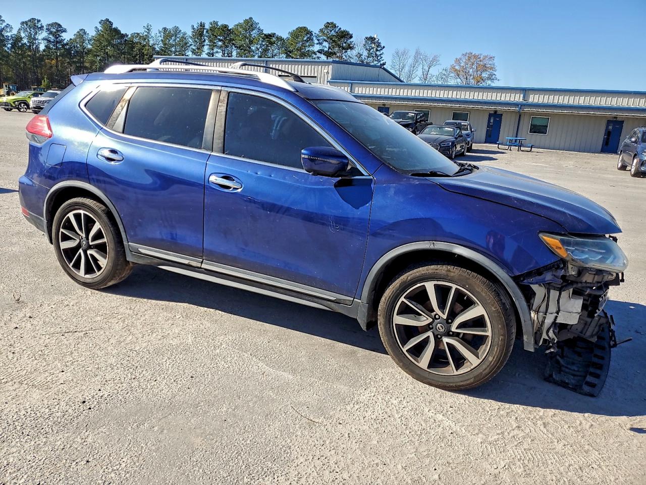 2017 NISSAN ROGUE S photo 4