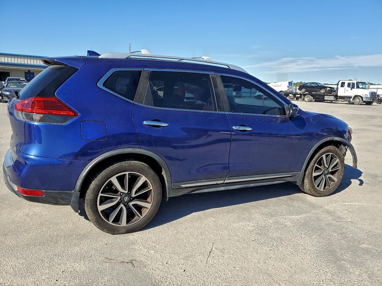 2017 NISSAN ROGUE S photo 3