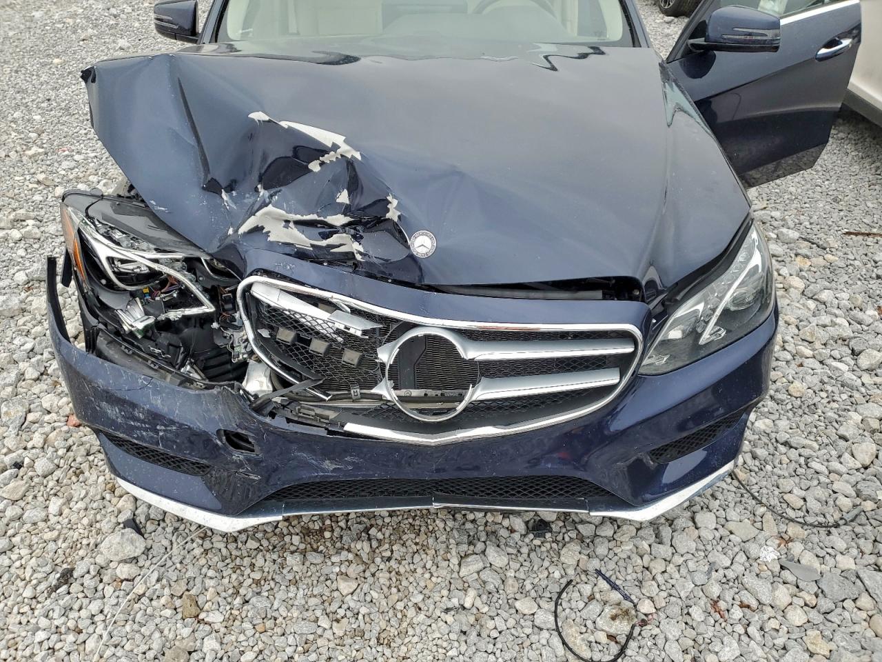 2016 MERCEDES-BENZ E 350 4MATIC photo 11