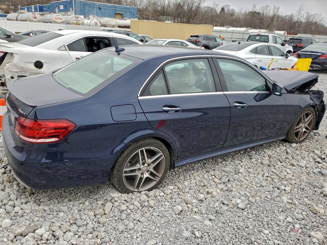 2016 MERCEDES-BENZ E 350 4MATIC photo 3