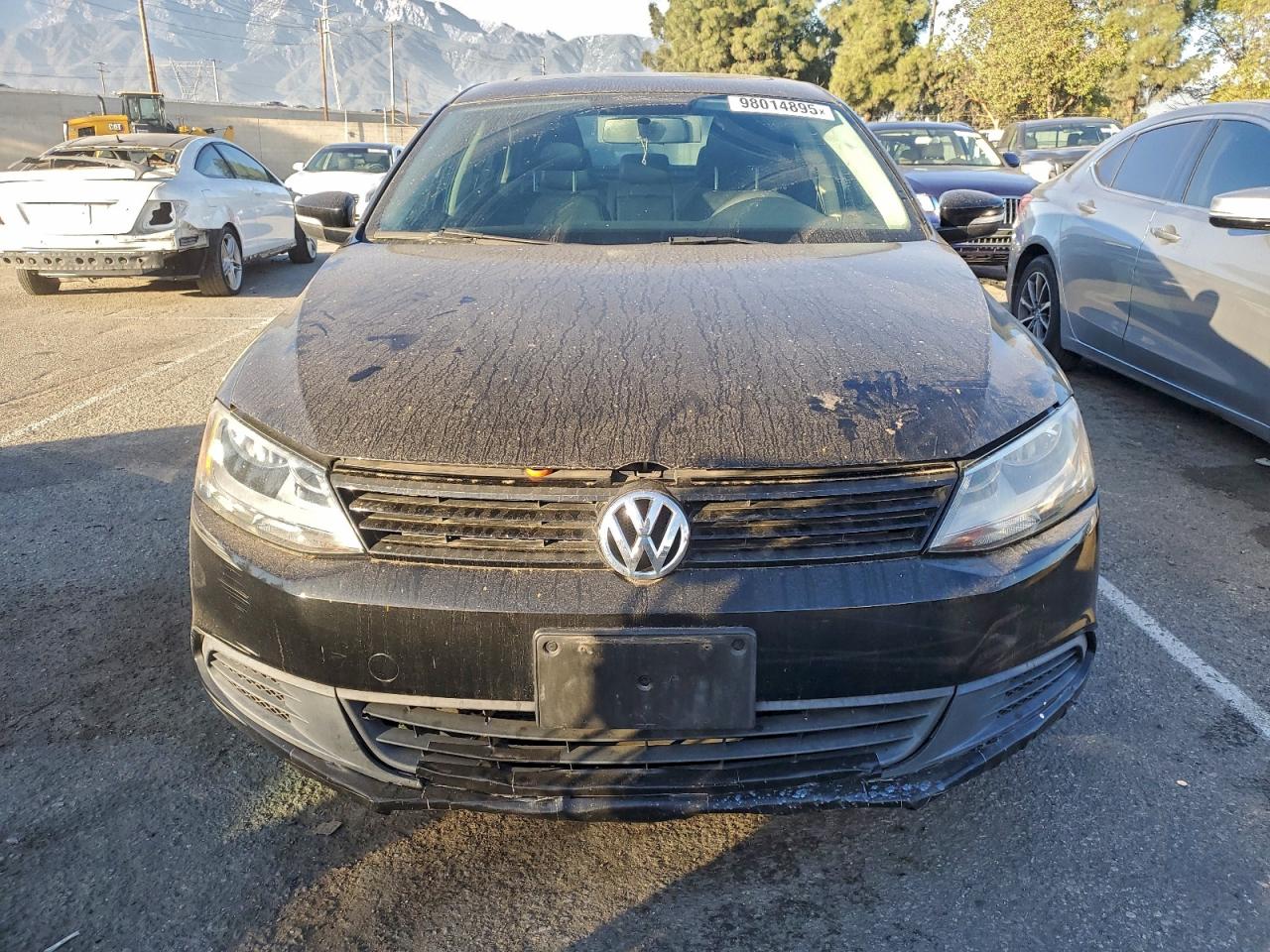 2012 VOLKSWAGEN JETTA SE photo 5