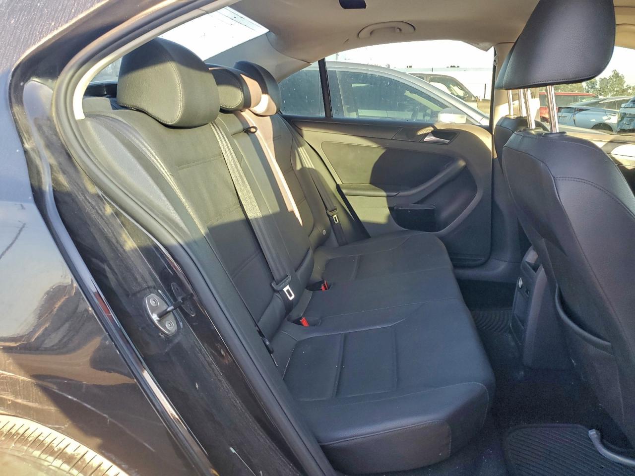 2012 VOLKSWAGEN JETTA SE photo 10