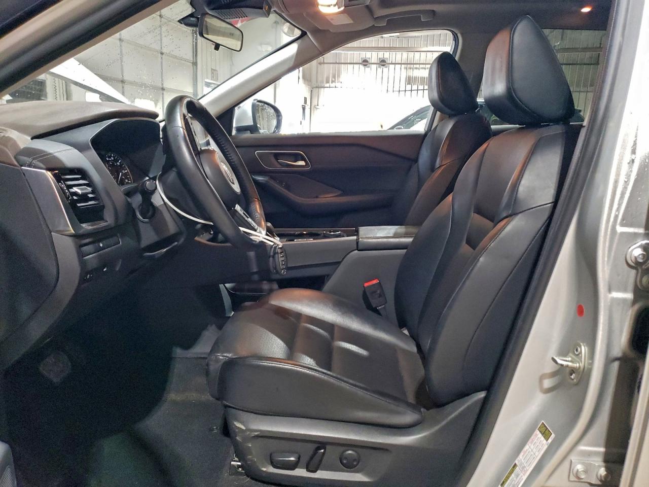 2021 NISSAN ROGUE SV photo 7