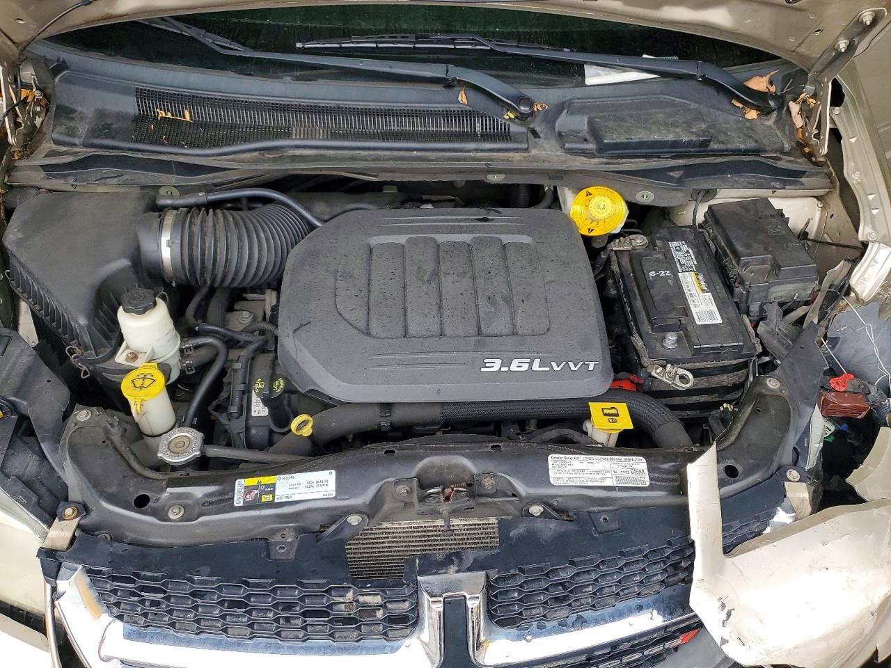 2013 DODGE GRAND CARAVAN SE photo 12