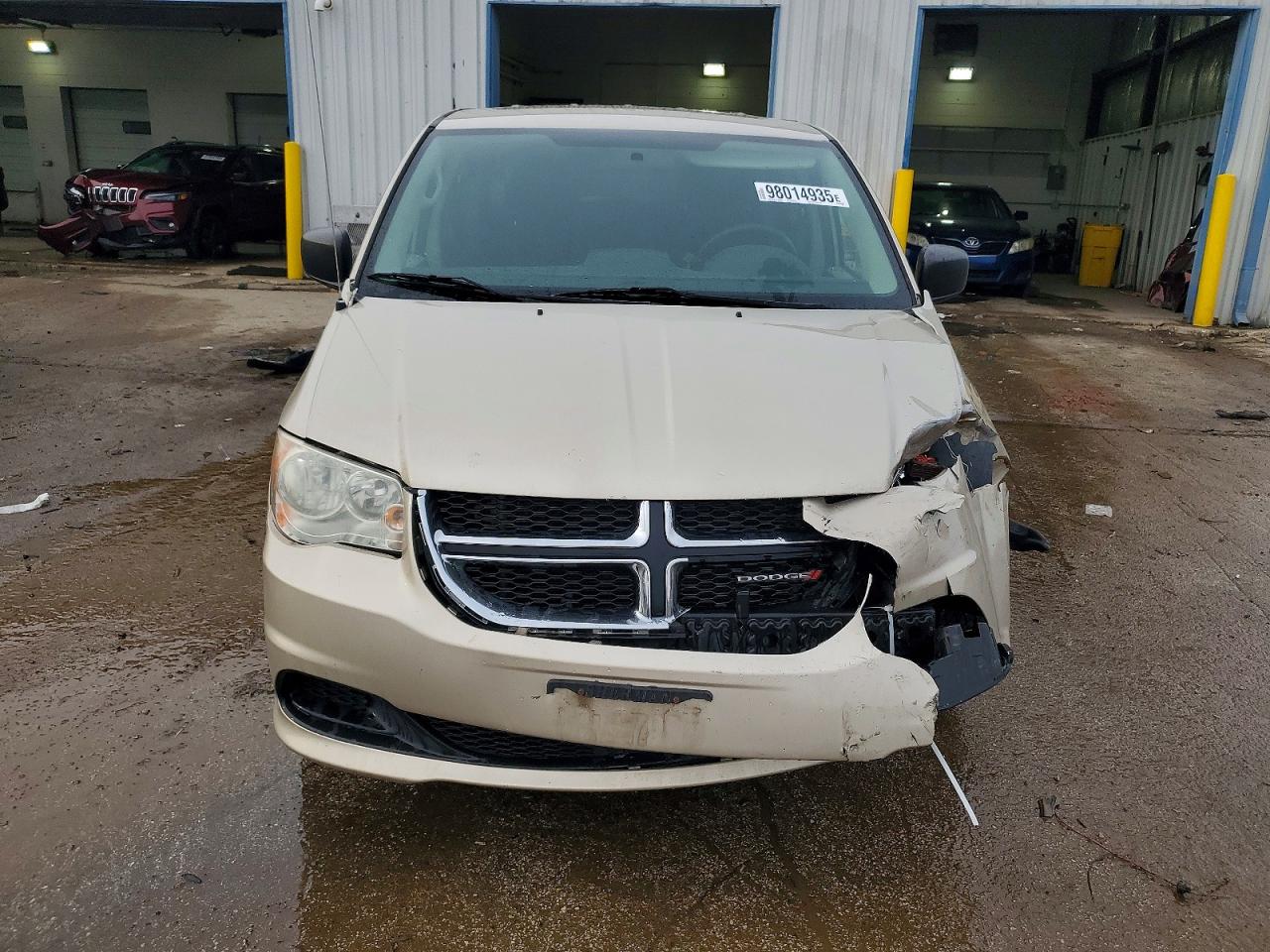 2013 DODGE GRAND CARAVAN SE photo 5