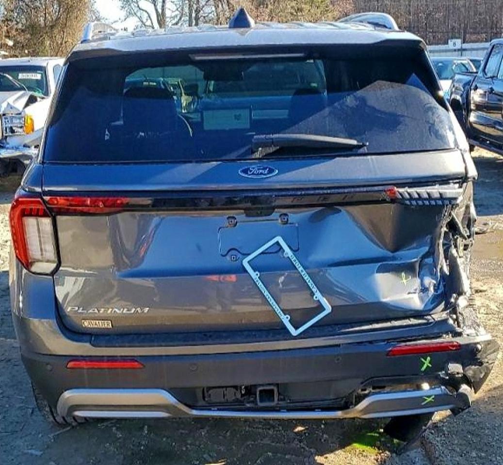 2025 FORD EXPLORER PLATINUM photo 6