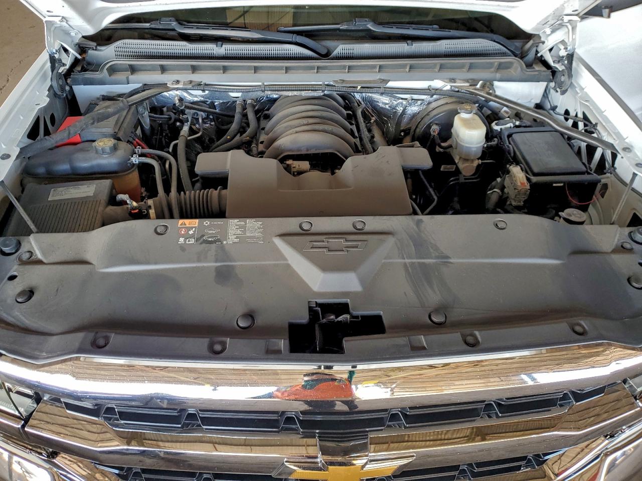 2016 CHEVROLET SILVERADO C1500 LT photo 11