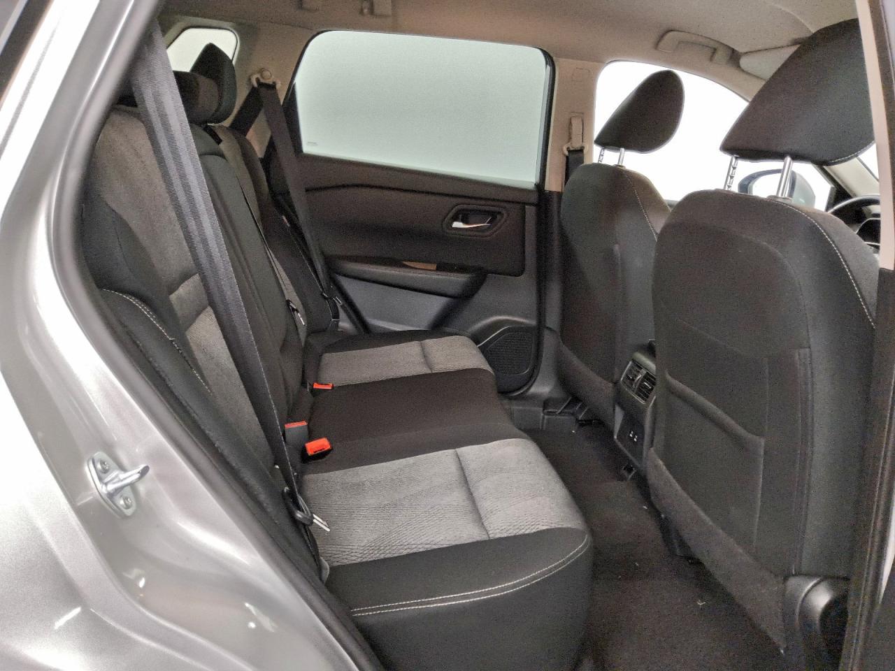 2025 NISSAN ROGUE SV photo 21
