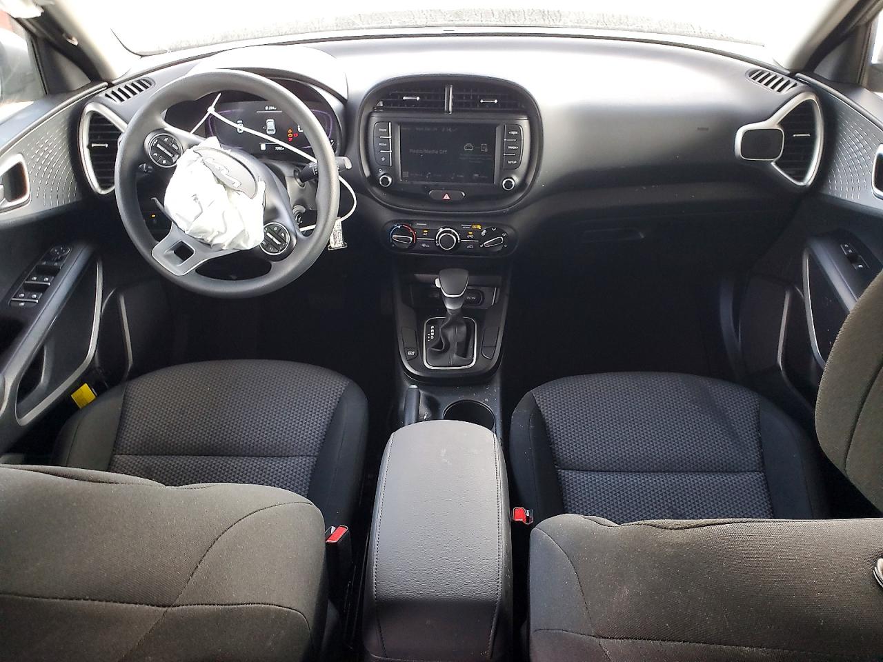 2025 KIA SOUL LX photo 15