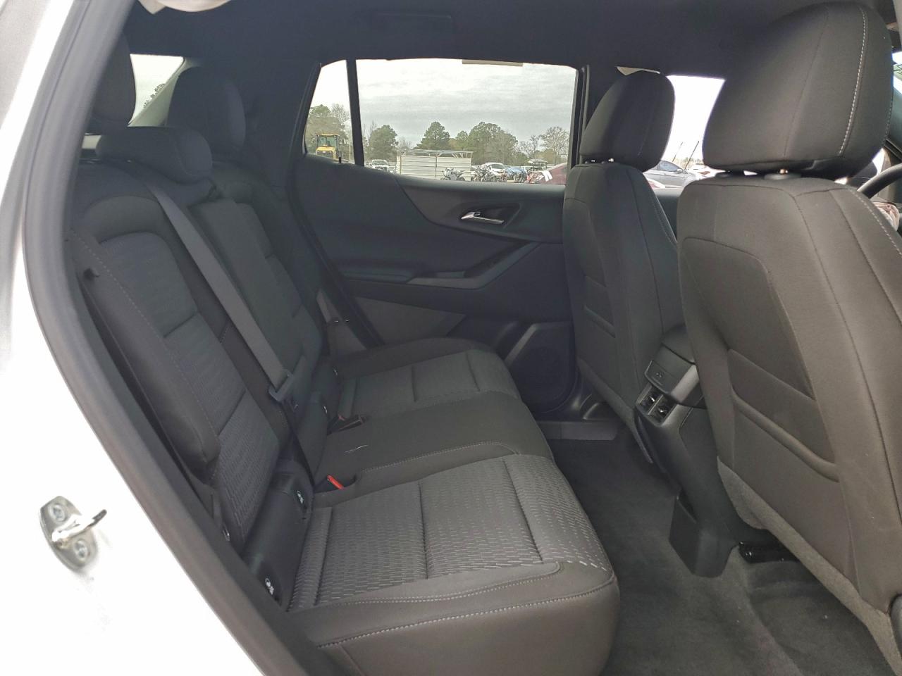 2026 CHEVROLET EQUINOX LT photo 11