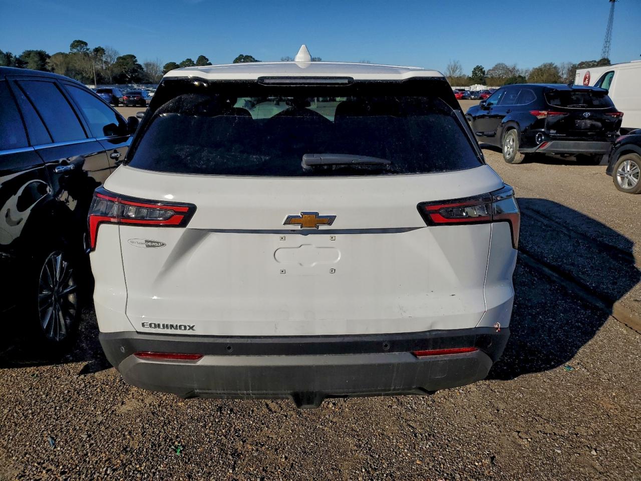 2026 CHEVROLET EQUINOX LT photo 6
