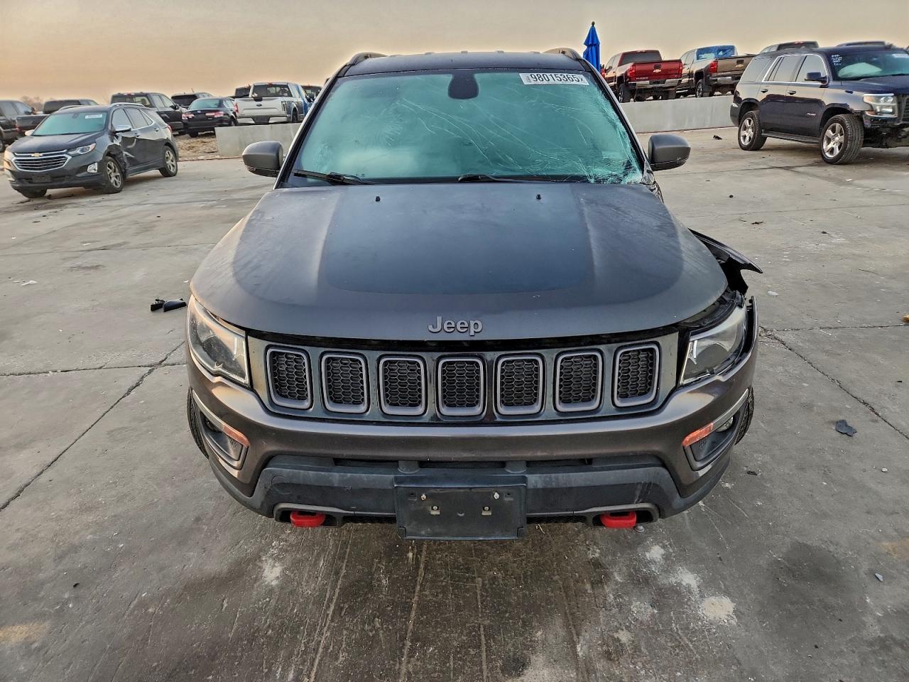 2019 JEEP COMPASS TRAILHAWK photo 5