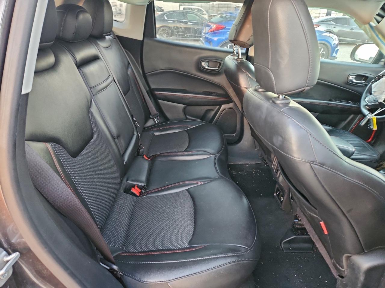 2019 JEEP COMPASS TRAILHAWK photo 11
