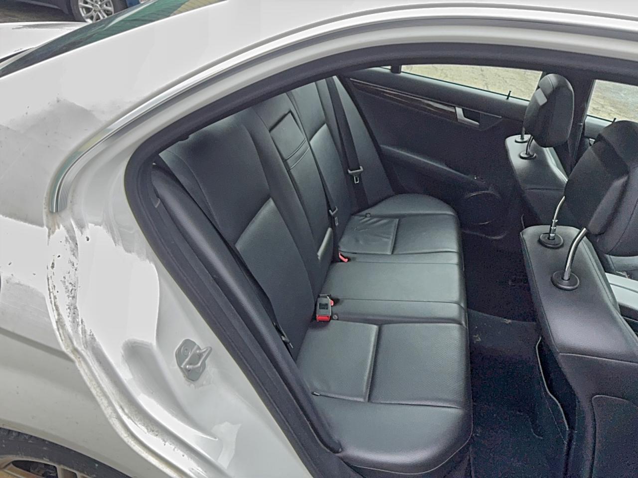 2013 MERCEDES-BENZ C 300 4MATIC photo 6