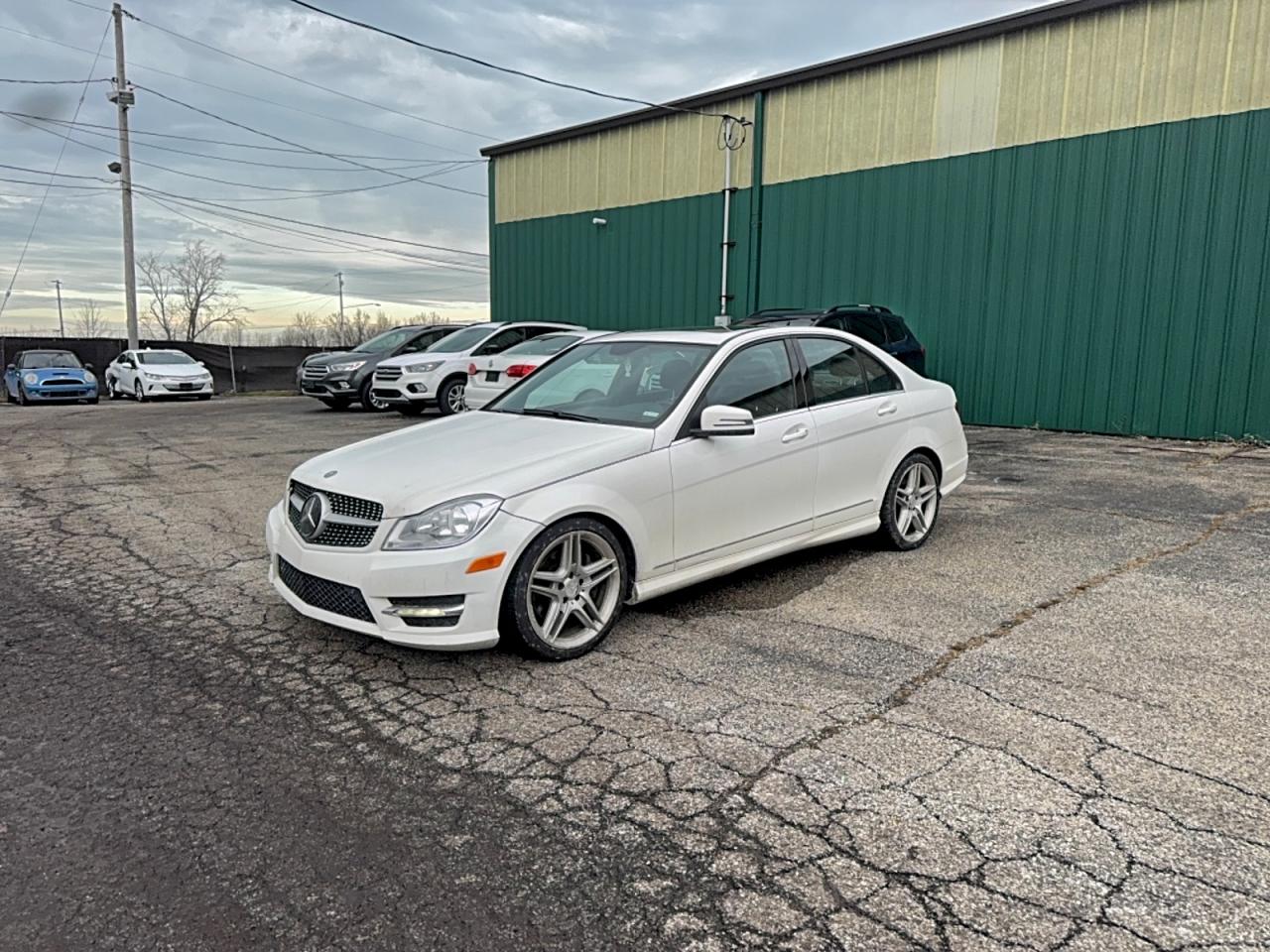 2013 MERCEDES-BENZ C 300 4MATIC photo 2
