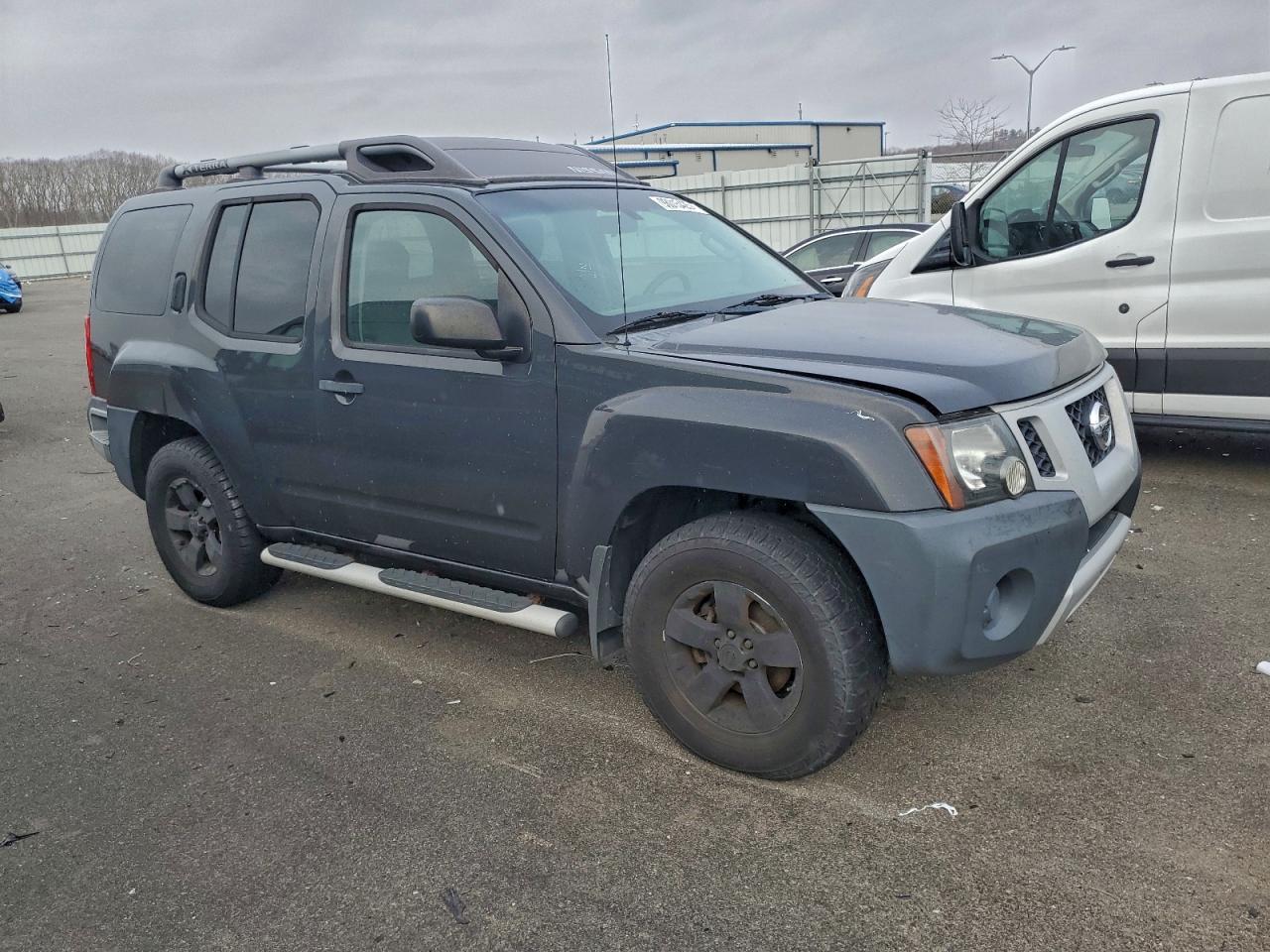 2013 NISSAN XTERRA X photo 4