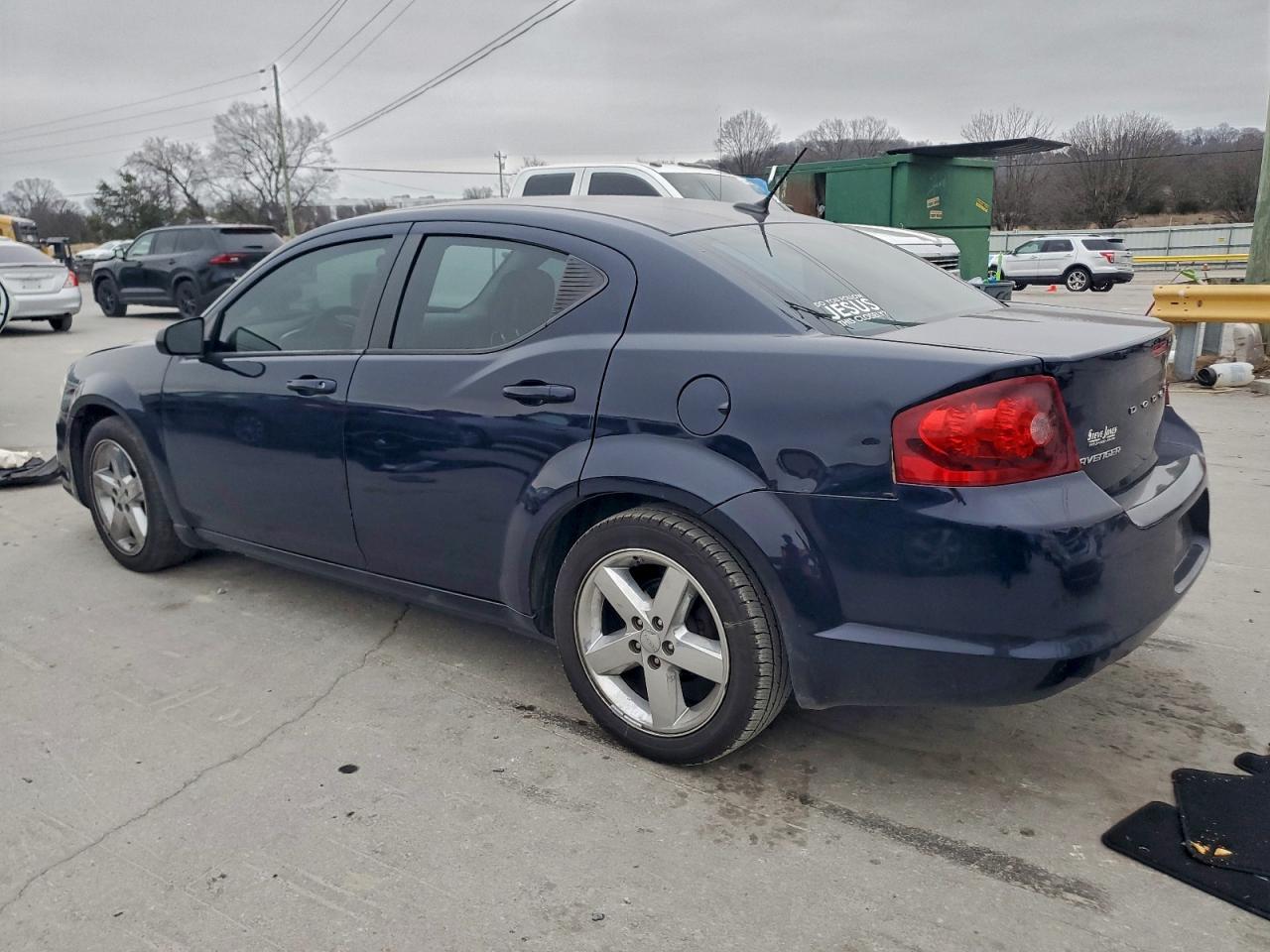 2014 DODGE AVENGER SE photo 2
