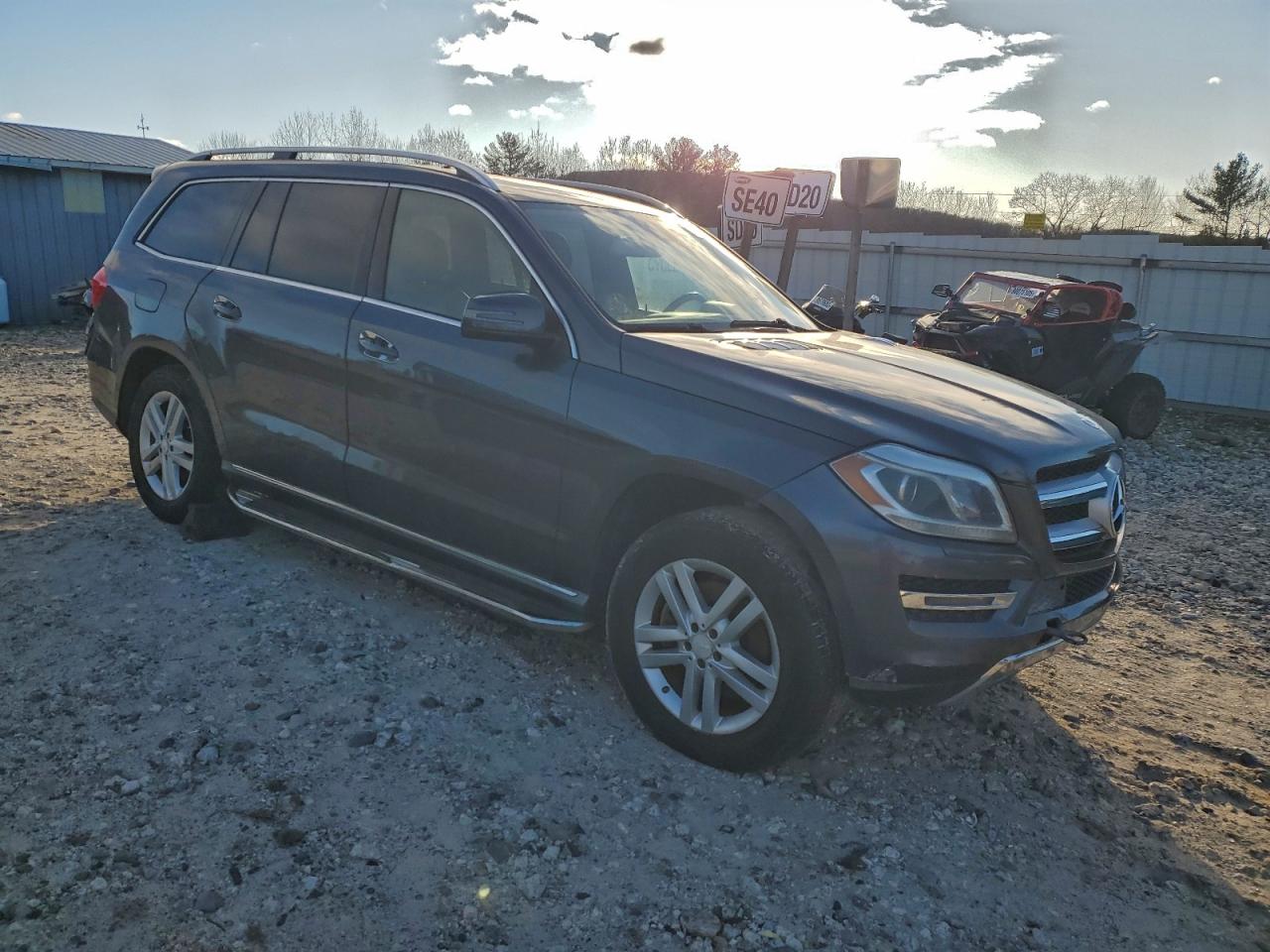 2014 MERCEDES-BENZ GL 450 4MATIC photo 4