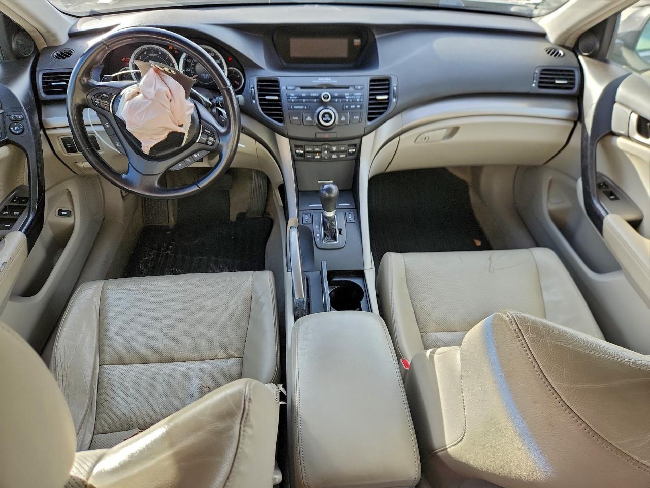 2010 ACURA TSX photo 8