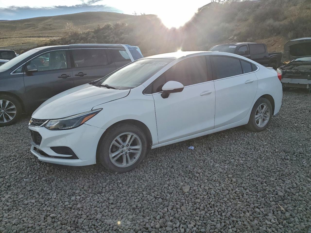 2016 CHEVROLET CRUZE