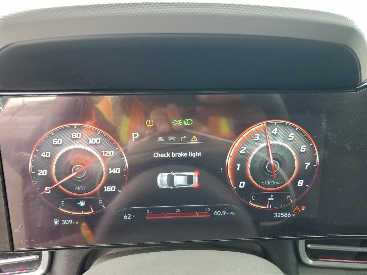 2024 HYUNDAI ELANTRA SEL photo 9
