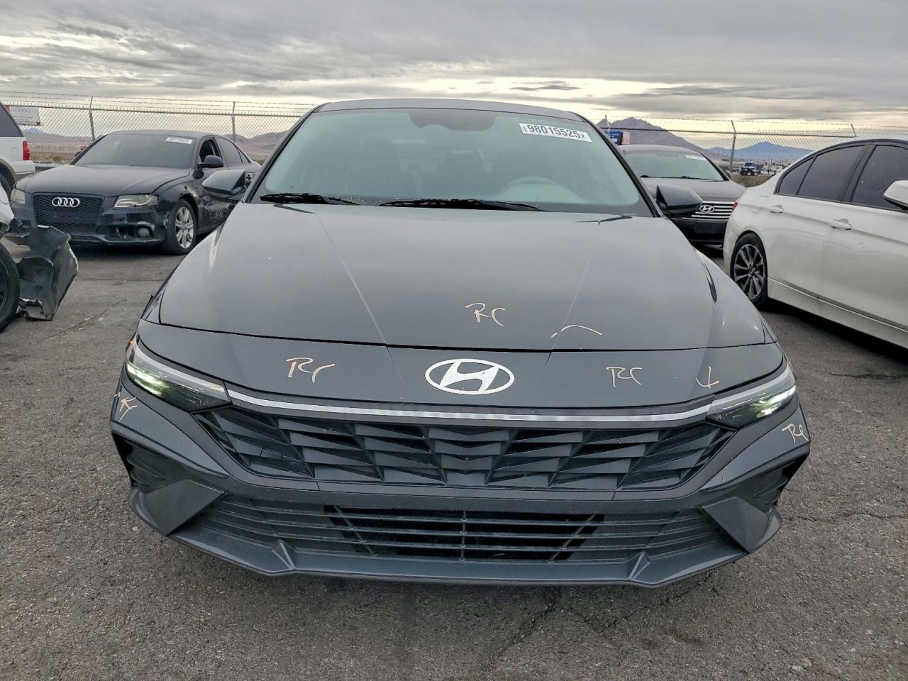 2024 HYUNDAI ELANTRA SEL photo 5