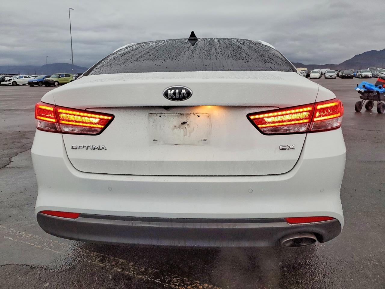 2016 KIA OPTIMA EX photo 6